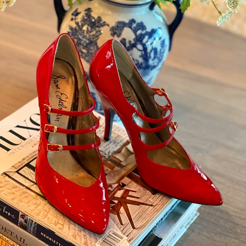 SO GLAM! Like NEW - Sam Edelman RED Patent Leather 3 strap Pumps Heels Sz 9